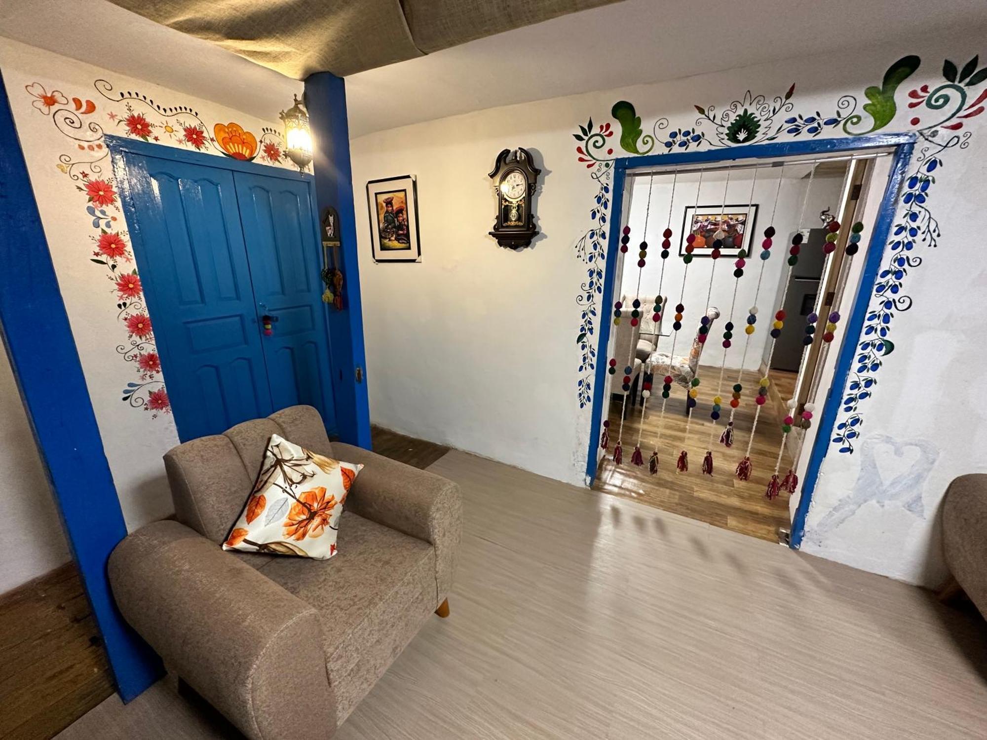 Aitana'S House - San Blas クスコ エクステリア 写真