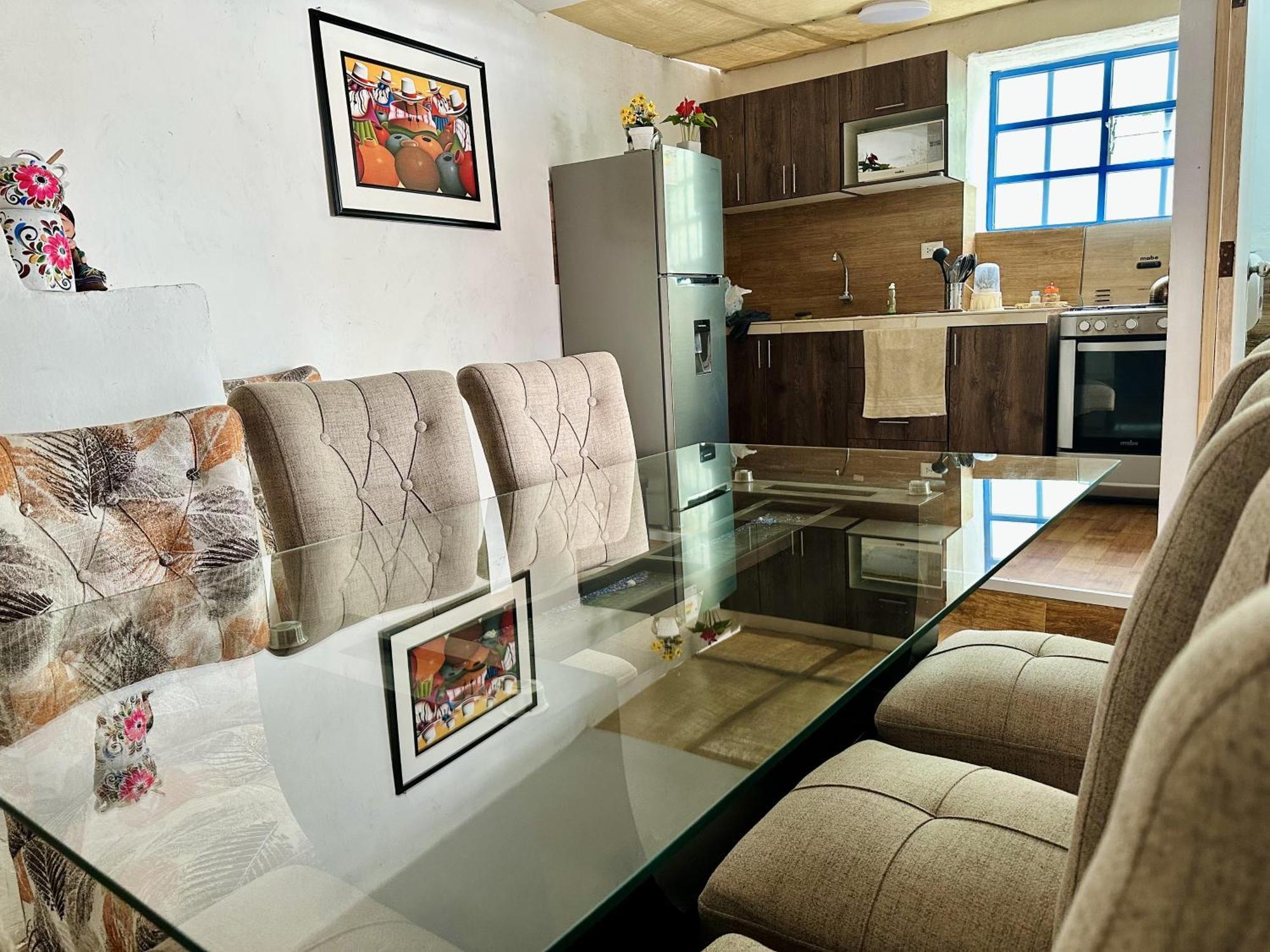 Aitana'S House - San Blas クスコ エクステリア 写真