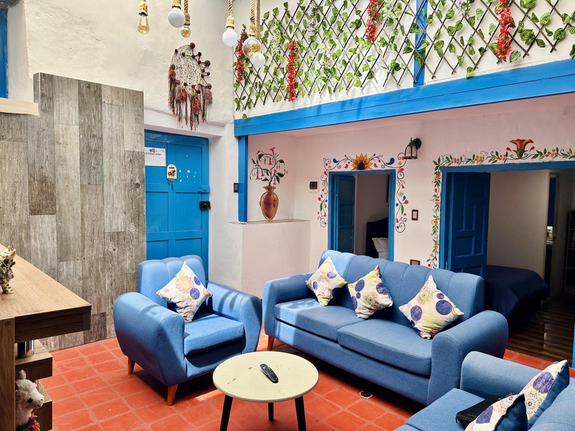 Aitana'S House - San Blas クスコ エクステリア 写真